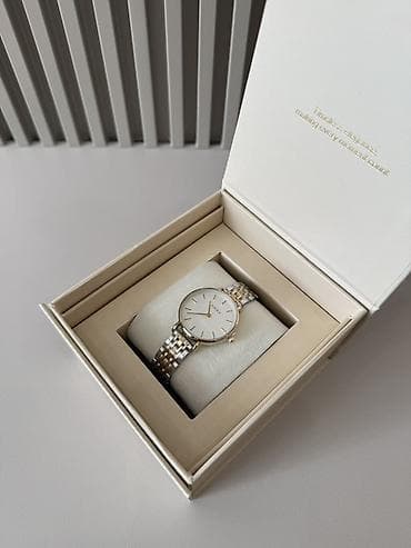 Элегантные наручные часы в подарочной коробке.BURKER
-5000 сом at lalafo.kg Элегантные наручные часы в подарочной коробке.BURKER
-5000 сом