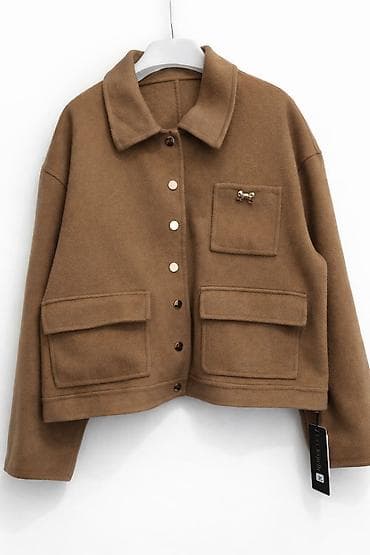 s: Женское полупальто из плотной шерстяной ткани. Особенности: материал — 5