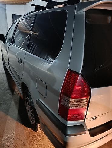 Продажа авто: Mitsubishi Space Wagon: 2001 г., 2.4 л, Механика, Бензин, Универсал — 4