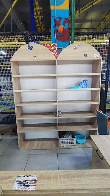 витрины мебель: Торговое оборудование для магазина: - Прямые витрины‑прилавки из ЛДСП — 7