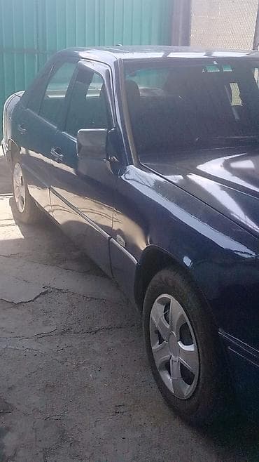 хонда степвагон 1: Mercedes-Benz W124: 1991 г., Кол менен иштөөчү, Седан — 8