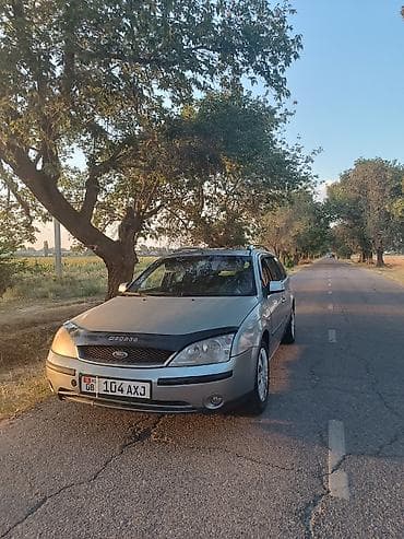 Ford Mondeo: 2002 г., 2 л, Механика, Бензин, Универсал