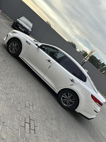 Транспорт: Kia K5: 2018 г., 2 л, Автомат, Газ, Седан — 7