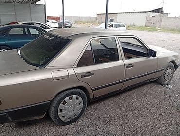 Mercedes-Benz W124: 1988 г., 1.8 л, Механика, Бензин, Седан at lalafo.kg Mercedes-Benz W124: 1988 г., 1.8 л, Механика, Бензин, Седан