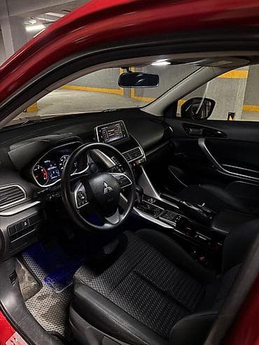 Mitsubishi: Mitsubishi Eclipse: 2018 г., 1.5 л, Вариатор, Бензин, Кроссовер — 8