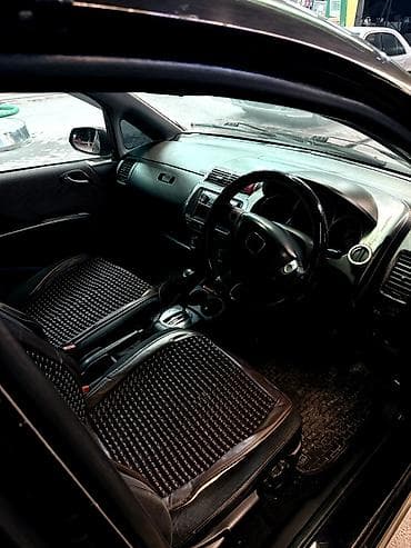 вампер на фит: Honda Fit: 2003 г., 1.5 л, Автомат, Бензин, Хэтчбэк — 7