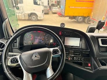 Транспорт: Тягач, 2020 г., Без прицепа — 9