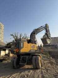 дом на колесах купить бишкек: Эксковатор 140 
Услуги 
Услуги 
Услуги!!!!!!!!!!!
Ош
Ош
Ош — 7