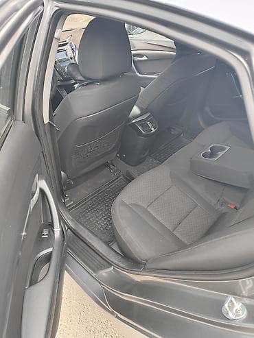 хюндай i40: Hyundai i40: 2015 г., 2 л, Автомат, Газ, Седан — 6