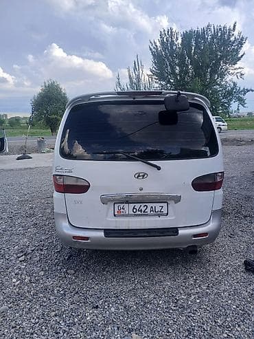 Транспорт: Hyundai Starex: 2000 г., 2.6 л, Кол менен иштөөчү, Дизель, Вэн/Минивэн — 3