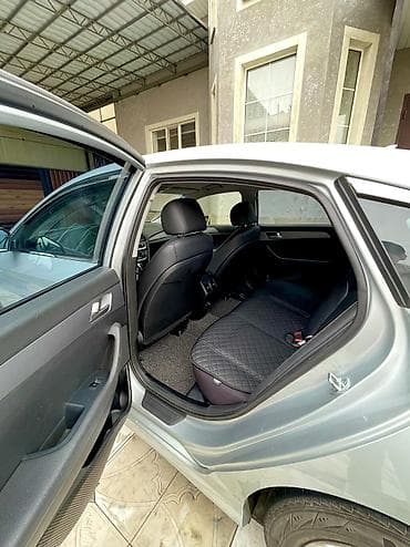 nisan leaf: Hyundai Sonata: 2019 г., 2 л, Автомат, Газ, Седан — 9