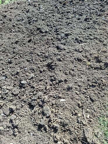 одежда для гор: Плодородная земля/грунт для участка и озеленения. Описание: - — 1