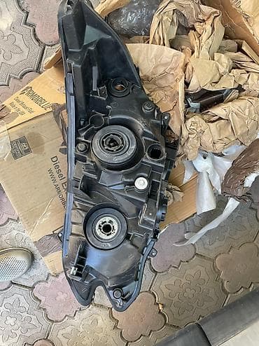 Унаа тетиктери: Алдыңкы оң фара Honda — 3