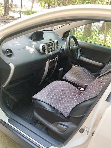 японский авто разбор: Toyota Ist: 2003 г., 1.3 л, Автомат, Бензин, Хэтчбэк — 6