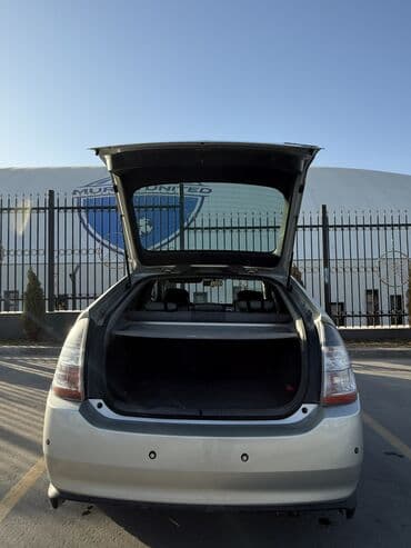авто рассрочка бишкек без первоначального взноса: Toyota Prius: 2004 г., 1.5 л, Робот, Гибрид, Седан — 5