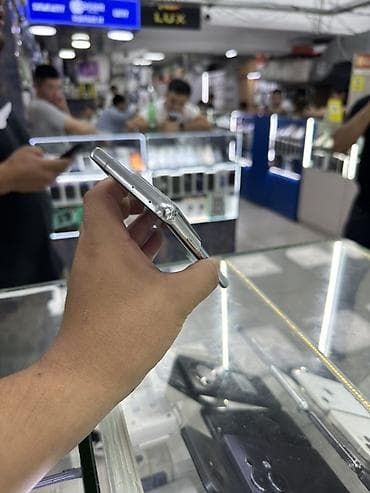 14 plus: Samsung Galaxy S21 Ultra, цвет - Серебристый — 5
