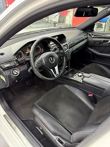 w212 бампер: Mercedes-Benz E-Class: 2012 г., 3.5 л, Автомат, Бензин, Седан — 10