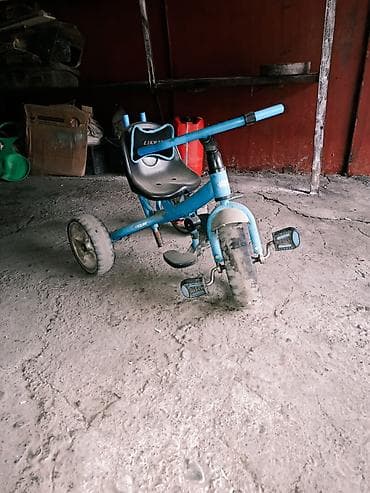 emo robot: Детский велосипед, 3-колесный, 4 - 6 лет, Для мальчика, Б/у — 1