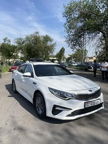 tesla pi: Kia K5: 2018 г., 2 л, Автомат, Газ, Седан — 2