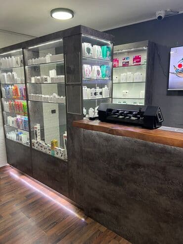 с квартирантами с магазином готовый бизнес квартирный комнат действующим: Продается готовый бизнес по продаже сотовых аксессуаров и сувениров — 8
