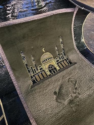 Скупка ковров: Жайнамаз, Подарочный, цвет - Черный — 4