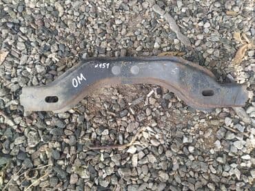 Opel Monterey Балка, Опель Монтерей балка Передняя перемычка рамы