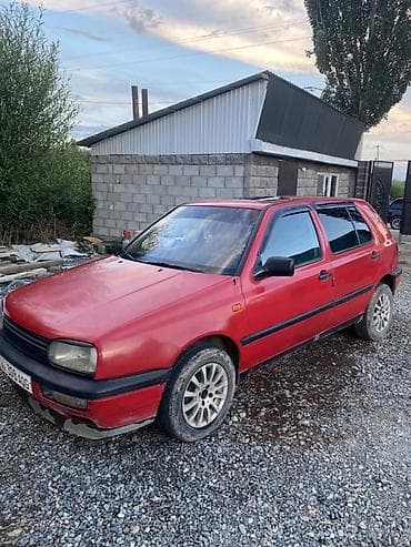 бияди машина: Volkswagen Golf: 1992 г., Кол менен иштөөчү, Бензин, Хетчбек — 1