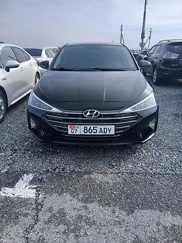 Hyundai Elantra: 2018 г., 2 л, Автомат, Бензин, Седан