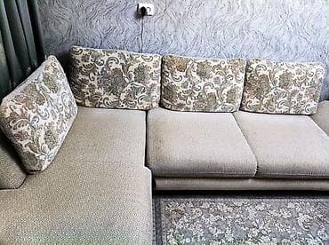 угловой современный диван: Угловой диван, C подушками — 3