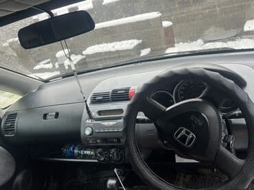 ист крыша: Honda Fit: 2002 г., 1.3 л, Автомат, Бензин, Купе — 3