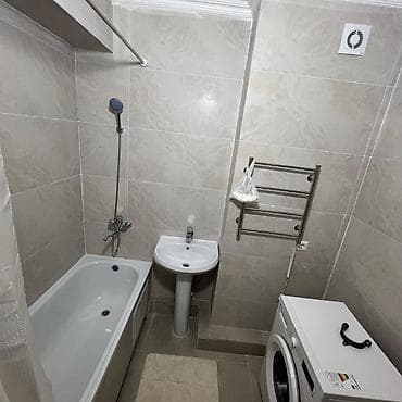 Недвижимость: 2 комнаты, 57 м², Восток-5 мкр 4 этаж, Евроремонт — 5