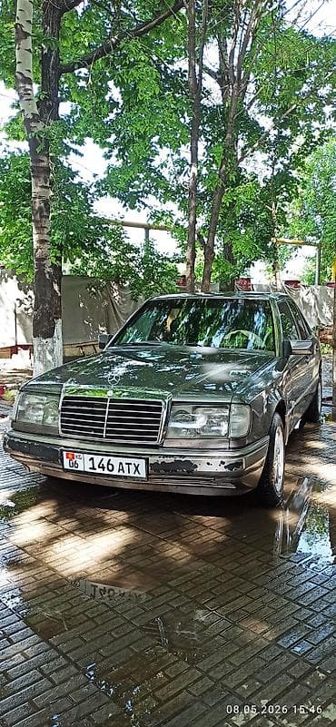 Mercedes-Benz W124: 1990 г., 2.3 л, Механика, Бензин, Седан — 2