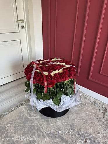 скупка цветов: Получен в 11 ночи вчера — 1