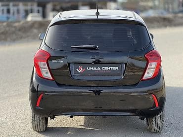 матиз балон: Chevrolet Spark: 2017 г., 1 л, Автомат, Бензин, Хэтчбэк — 3