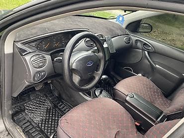 Ford Focus: 2003 г., 1.6 л, Автомат, Универсал — 4