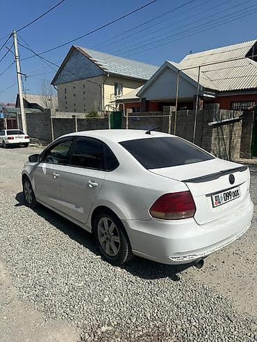 авто поло: Volkswagen Polo: 2014 г., 1.6 л, Ручные, Бензин, Седан — 5