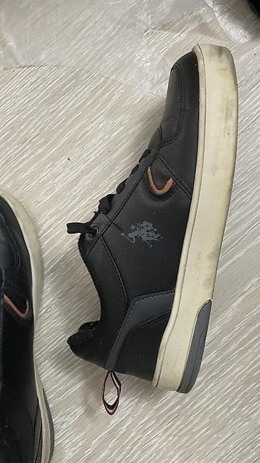 uspa: Продаю кеды USPA оригинал! без царапин и дефектов! единственное нужно — 3