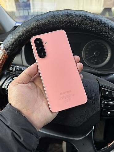 google pixel 2 xl: Samsung Galaxy A26, Б/у, 256 ГБ, цвет - Розовый, 2 SIM — 1