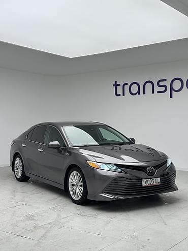 Toyota Camry: 2019 г., 2.5 л, Автомат, Бензин, Седан
