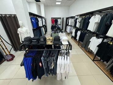 дом ул салиева: Сдаю Магазин, В бизнес центре, 70 м² Действующий, С ремонтом, Электричество, 1 линия — 2
