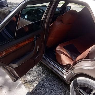 жалабат машина: Mercedes-Benz E-Class: 1993 г., Кол менен иштөөчү, Седан — 7