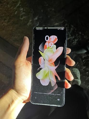 галакси z flip 5 цена: Samsung Z Flip, Б/у, 256 ГБ, цвет - Фиолетовый — 2