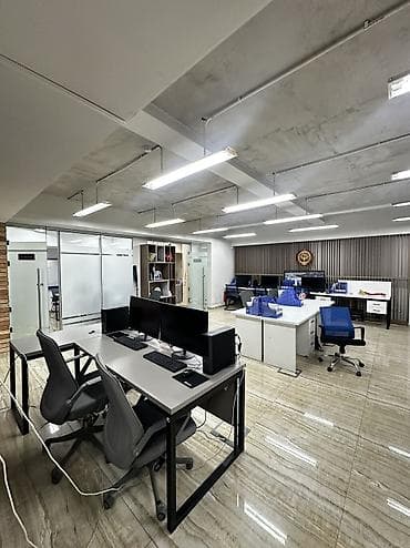 офисы в аренду: Аренда офисов, 170 м², В бизнес центре, 1 линия, С оборудованием, С системой безопасности — 9