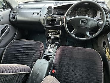 пользовались: Honda Accord: 1999 г., 1.8 л, Автомат, Бензин, Седан — 8
