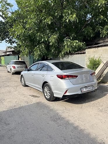 Транспорт: Hyundai Sonata: 2020 г., 2 л, Автомат, Газ, Седан — 3