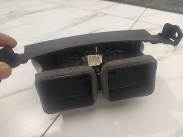 дифлекторы: Дефлектор воздуховода BMW 2007 г., Б/у, Оригинал, США — 2