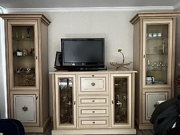 Гарнитур для зала, Б/у, Тумба под ТВ, МДФ, Самовывоз, Бесплатная доставка, Платная доставка, цвет - Бежевый