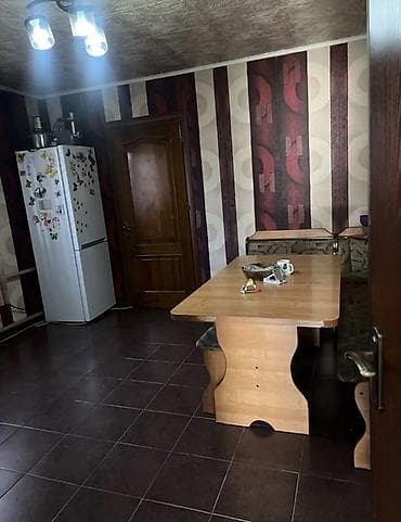 жилой гараж: Продаётся одноэтажный жилой дом — 10