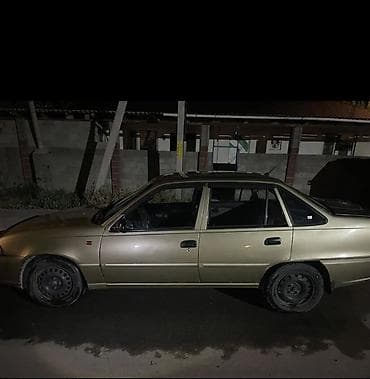 Daewoo Nexia: 2010 г., 1.6 л, Механика, Бензин, Седан — 4