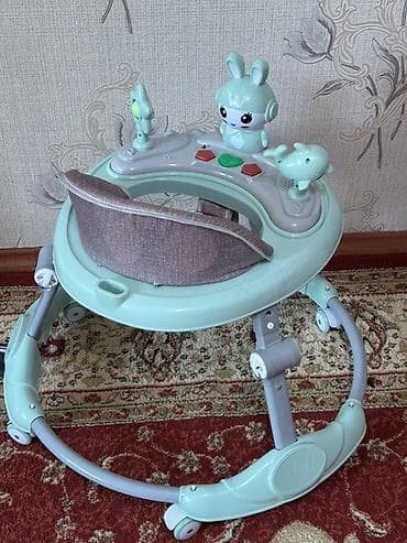 Детский ходунок с игровой панелью Состояние отличное, пользовались